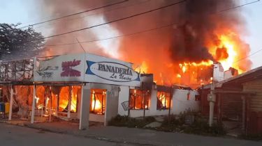 La panadería la Unión de Tolhuin fue destruída en un devastador incendio